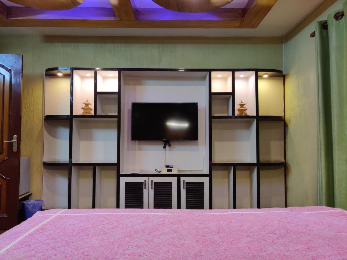 Lalitpur Hostmandu B&B المظهر الخارجي الصورة