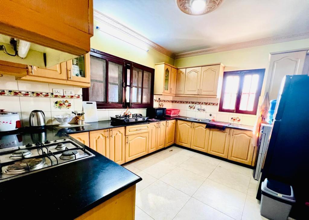 Lalitpur Hostmandu B&B المظهر الخارجي الصورة